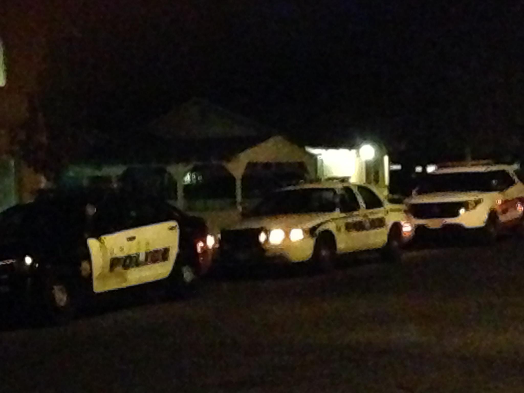 Photo Credit: Christine Lee

Chico Police respond to a shooting on North Cedar Street Nov. 13.Photo credit: Christine Lee.