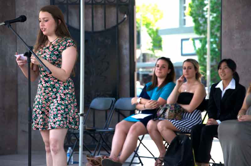 Aimee Guy vocalizes her opinions on the unfair treatment of pitbulls in modern society downtown Friday as part of the Great Debate. Photo credit: Annie Paige