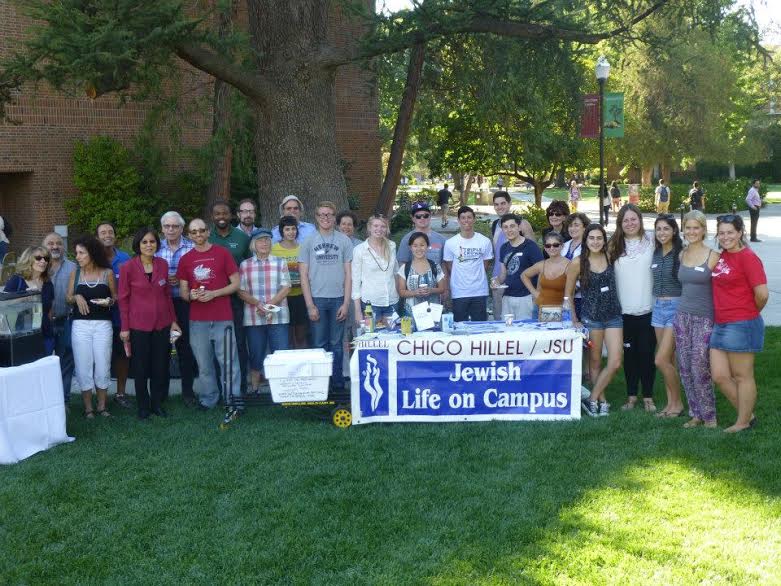 The Chico State Jewish campus organization, Chico Hillel, gathers in Trinity Commons to promote the club. Photo courtesy Chico Hillel