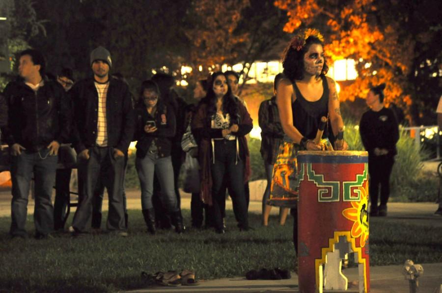 Students gather to celebrate Dia de los Muertos and remember the deceased. Photo credit: Annie Paige