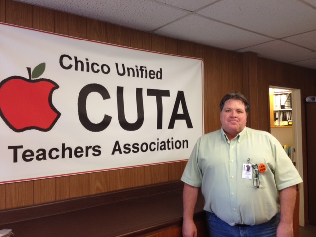 Kevin Muretti, president of Chico Unified Teachers Association, has been leading the picketing in front of the local schools. Photo credit: Michael Arias