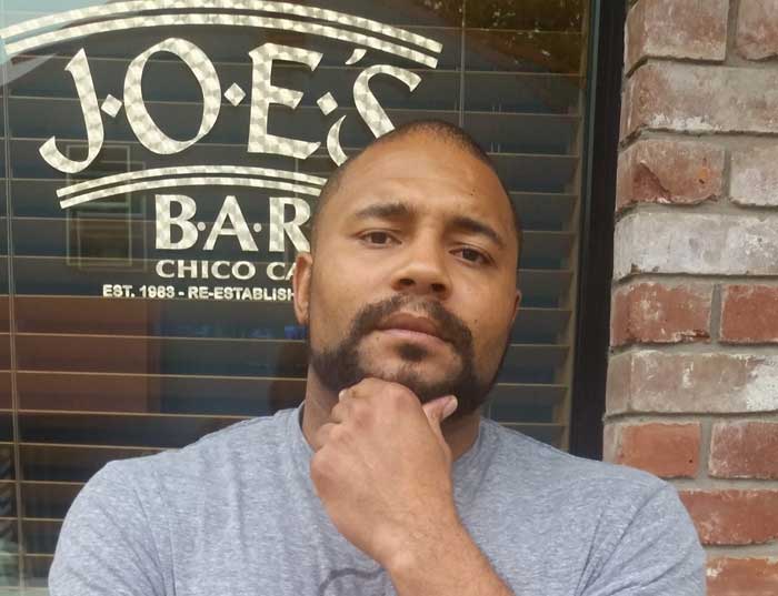 Sean Bradford, bouncer at Joes Bar, believes that people need to offer more respect to bars when going out. Photo credit: Sabrina Salvatore