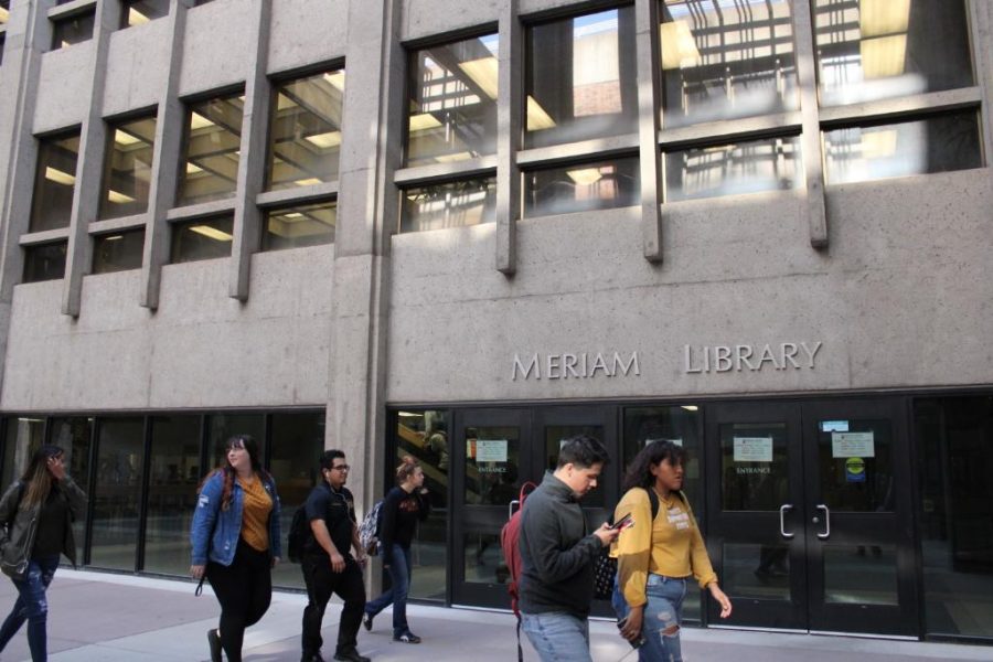 Student pass in front of Meriam Library. Photo credit: Julian Mendoza