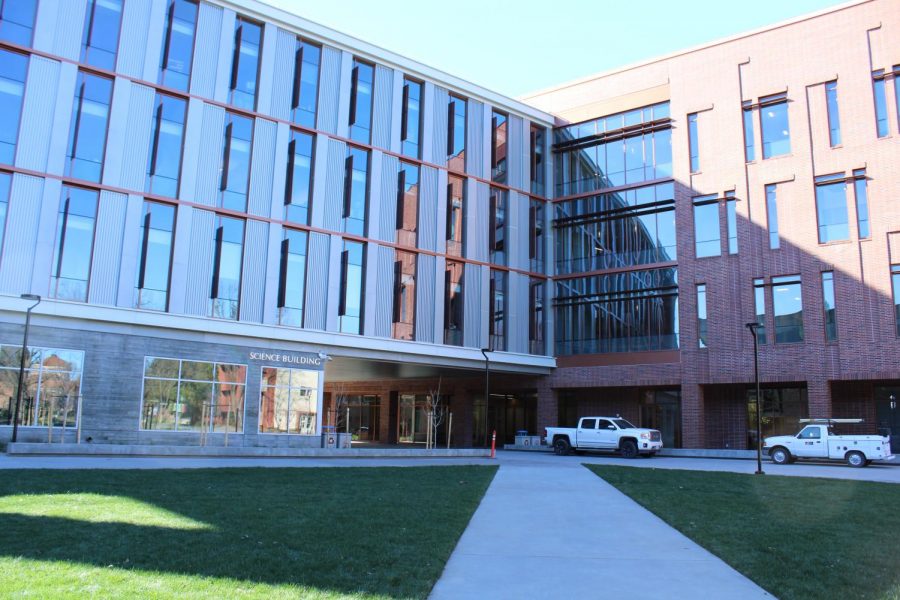 The new science building will hold in-person classes for the fall 2021 semester.