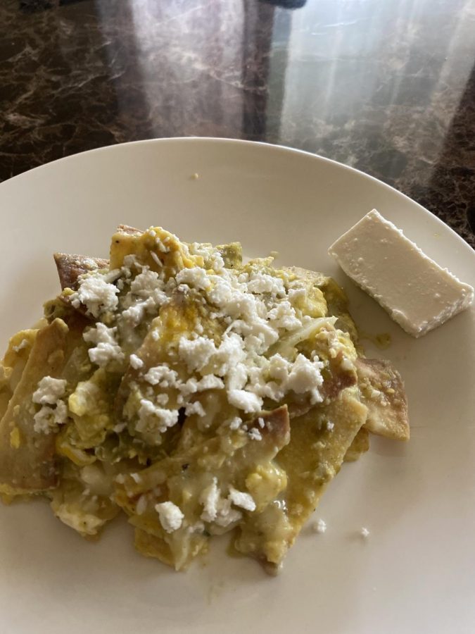 Chilaquiles ready to eat. 