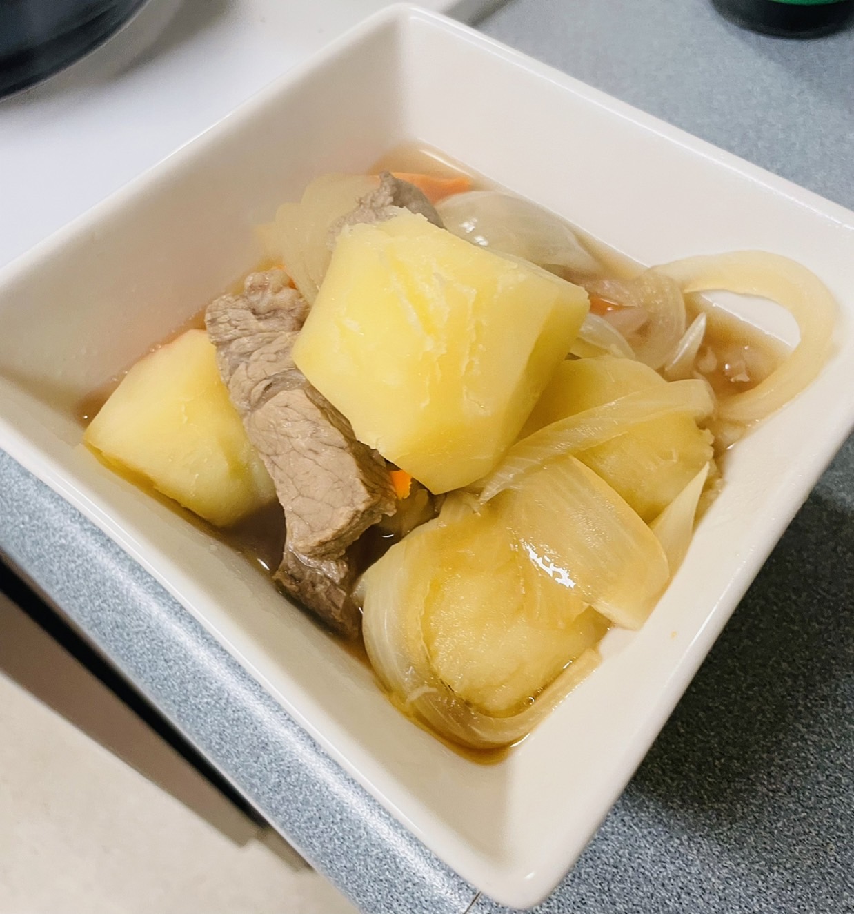 Cooking Japanese cuisine: Nikujaga, or meat and potatoes stew – The Orion