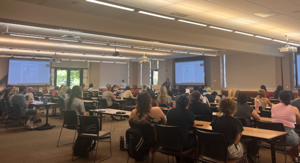 Students gathered to participate in a hearing about the updated time, place and manner policy. Taken by Jessica Miller on Sept. 25. 